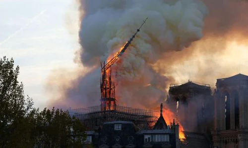 De ce nu l au ascultat pompierii francezi pe Donald Trump și nu au aruncat cu apă din avioane  «Totul ar fi fost zdrobit» jpeg