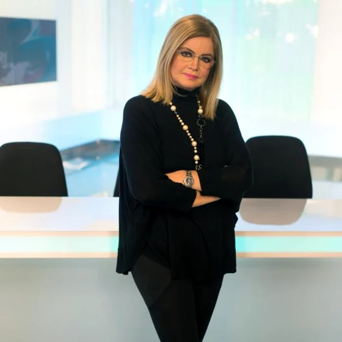 Cristina Topescu2 jpeg