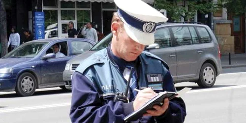 Poliţiştii au întocmit dosar penal 