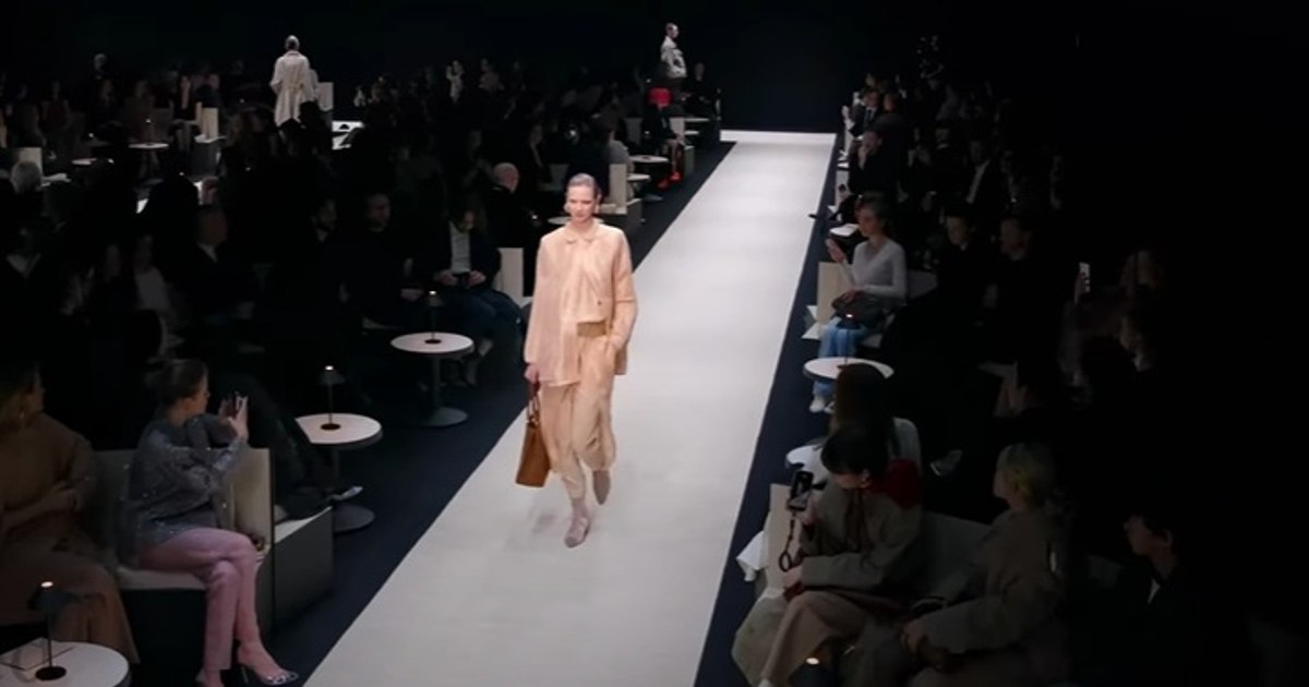 Giorgio Armani, amendat cu 3,5 milioane de euro pentru ilegalități