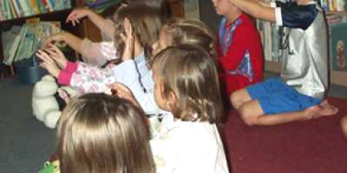 Suceava: Femeile de serviciu din grădiniţe iau cursuri de tandreţe