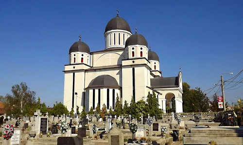 biserica jpg