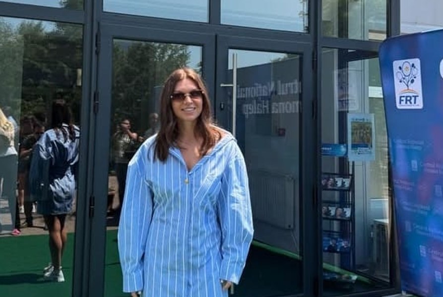 Simona Halep a venit la terenul care îi poartă de astăzi numele: „Aici am ajuns numărul 1 în lume”