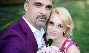 Aurelian Temișan și Monica Davidescu s au cunoscut pe 13 ianuarie, în urmă cu 25 de ani  Sunt căsătoriți de 14 ani jpeg