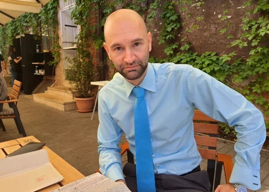 Marius Balo a intrat în greva foamei pentru Alina Apostol. Foto: Marius Balo