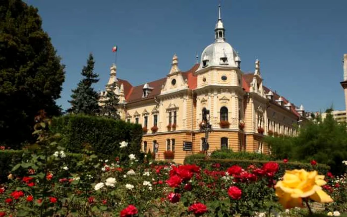 Primăria Braşov este acum şi pe paginile de socializare. FOTOAdevărul.