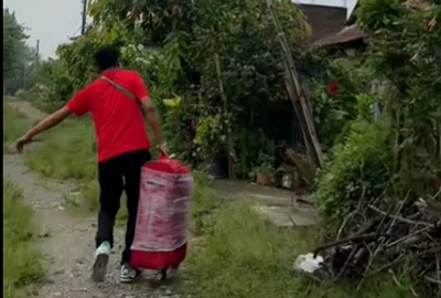 Muncitor din Nepal FOTO Captura Video TikTok png