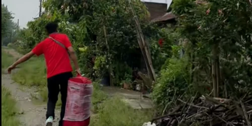 Muncitor din Nepal FOTO Captura Video TikTok png