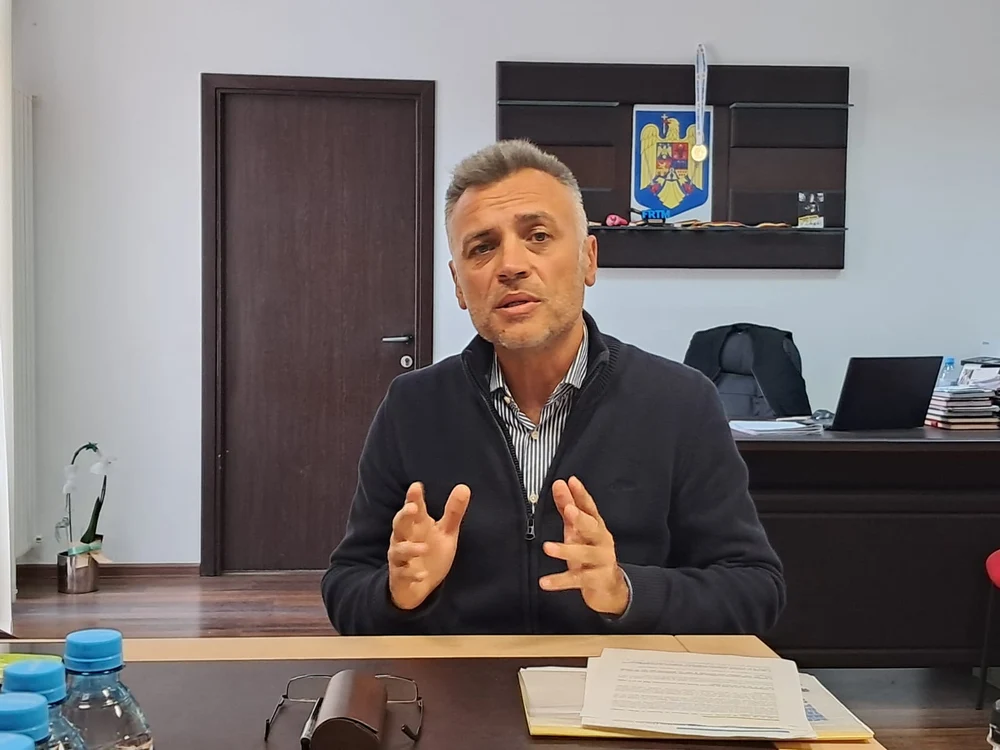 Managerul de la CS Dinamo îi pune la colț pe părinții scandalagii. „Frustrații” și-au primit porția de săpuneală și de la două foste canotoare