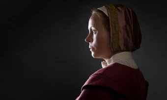 Reconstrucția chipului tinerei din Mormântul 75