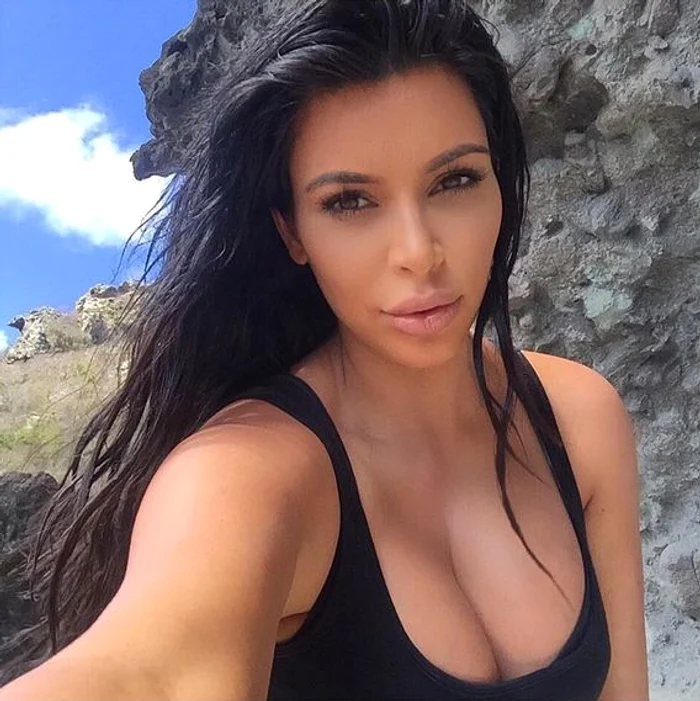 kim k jpeg