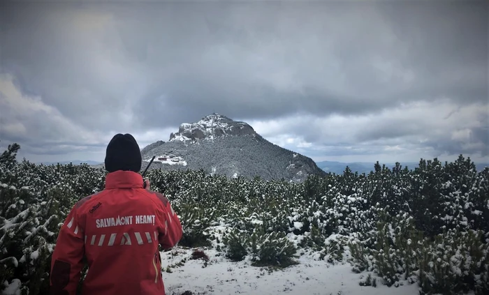 Pe Ceahlău, zăpadă este de vreo două săptămâni FOTO Salvamont Neamț