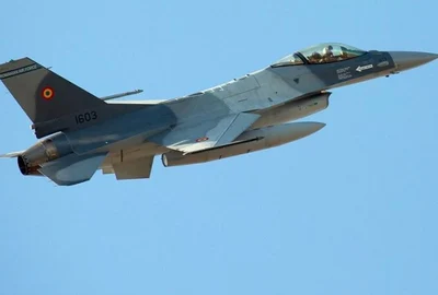 avion f16 romania foto rumanianmilitary.ro