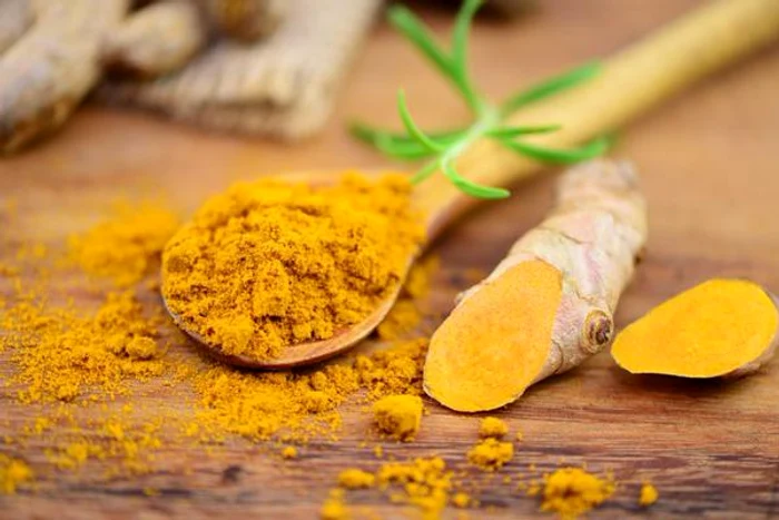 Printr-un consum constant de turmeric îţi diminuezi inflamaţiile din corpclickpentrufemei.ro