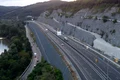 Autostrada Lugoj   Deva, dealul liliecilor din nou în șantier  Foto Daniel Guță ADEVĂRUL (33) JPG
