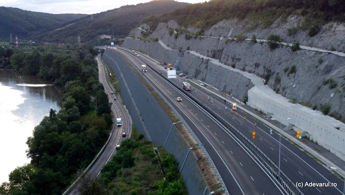 Autostradă din România. Foto: Daniel Guță. ADEVĂRUL