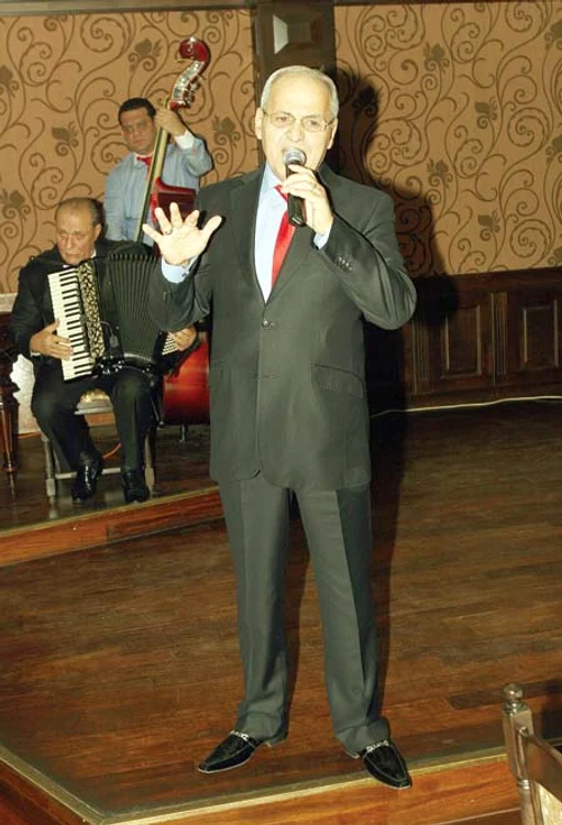 Nelu Ploieşteanu