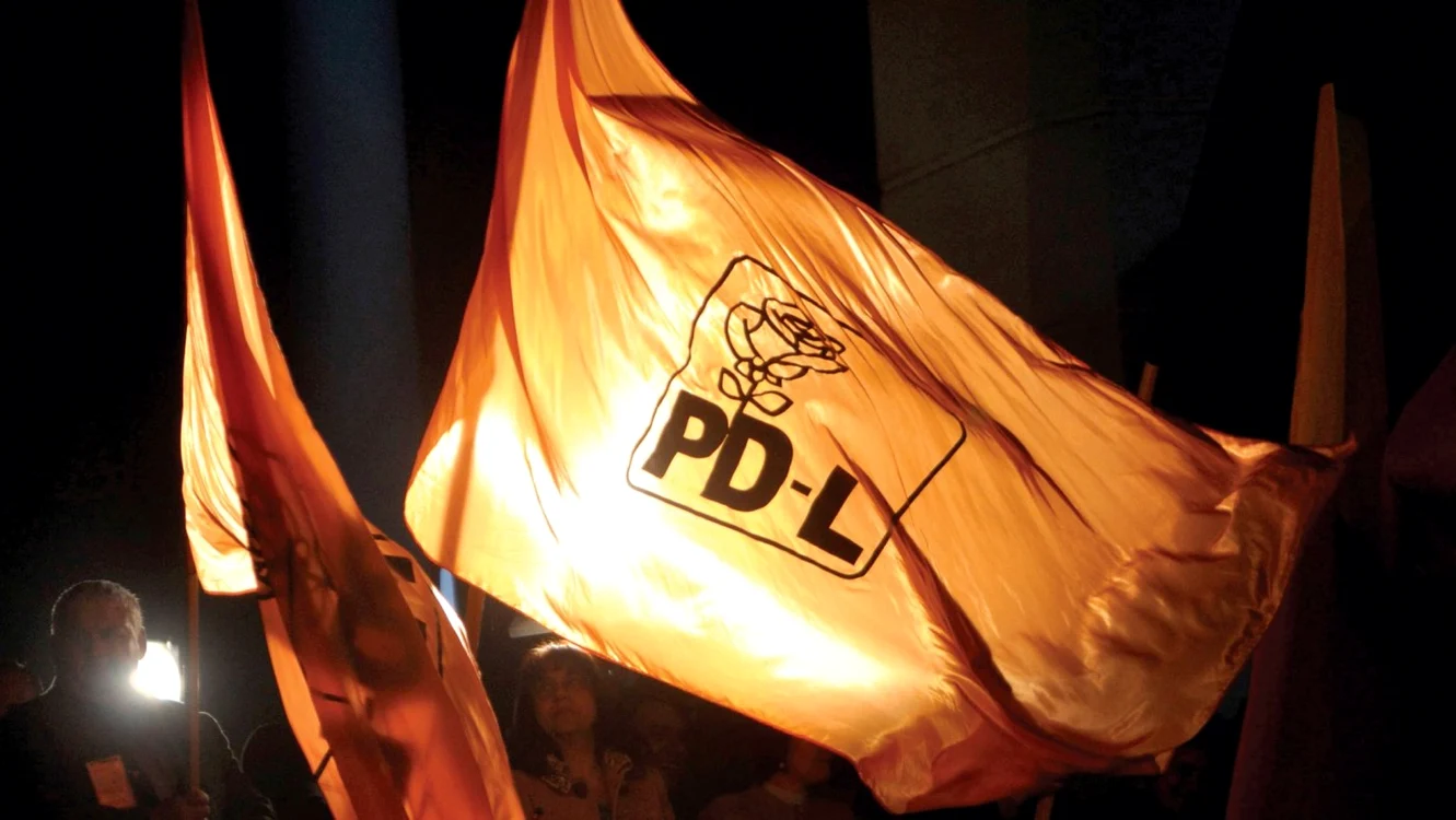 PDL, portdrapelul polului de dreapta în România