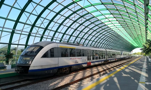 tren otopeni jpeg