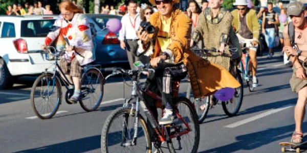 Braşov: Un festival de artă stradală a pus stăpânire pe Braşov