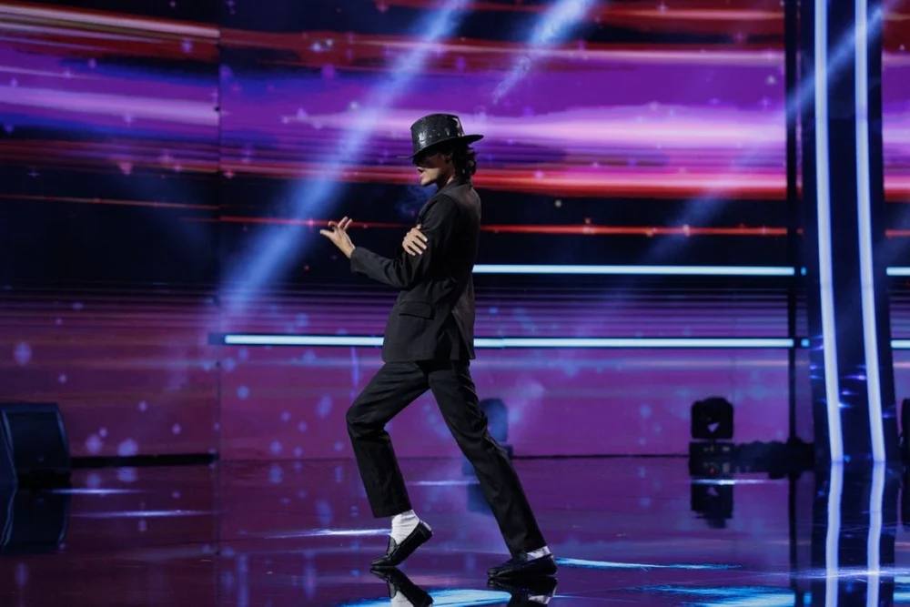 Cine este „Michael Jackson de India”, artistul care a electrizat juriul la „Românii au talent”. „Momentul tău este preferatul meu din cele 16 sezoane”