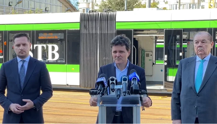 Cele 100 de tramvaie Astra au intrat în circulaţie, a anunțat Nicușor Dan. FOTO Facebook Nicușor Dan