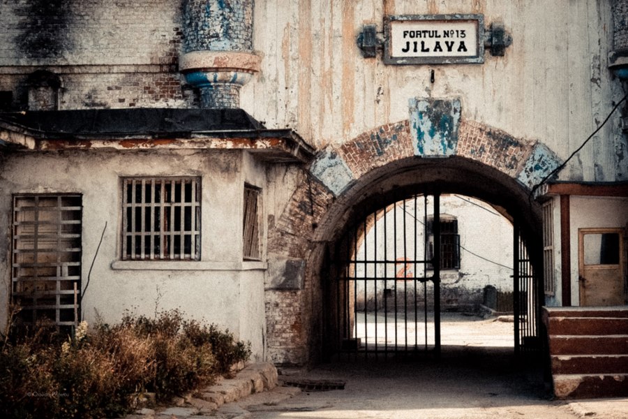 Cum a sfârșit Vică Negulescu, fost președinte FRF: a supraviețuit lagărului de concentrare Buchenwald, dar a murit la Jilava 
