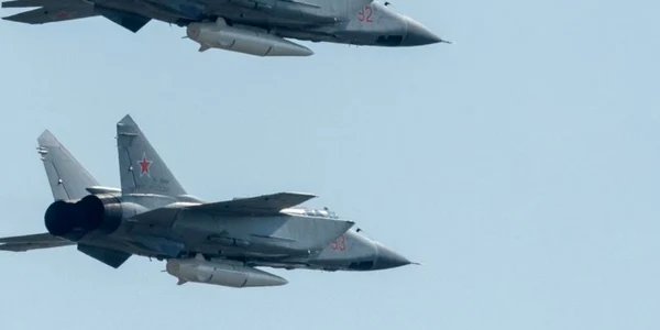 MiG-31 echipate cu rachete Kinjal FOTO Ministerul rus al Apararii