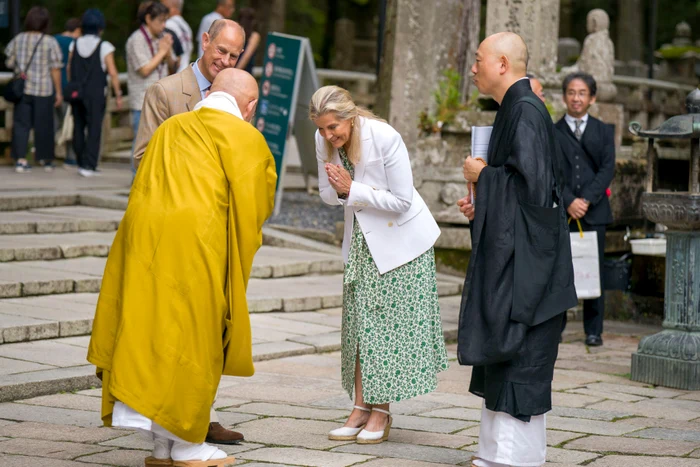 Ducele și Ducesa de Edinburgh în Japonia, Profimedia (3) jpg