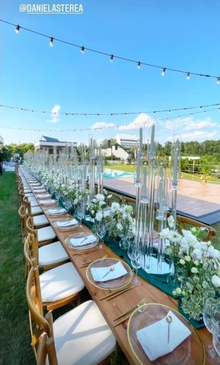 O masă elegantă, în aer liber, la nunta Simonei Halepfoto: Instagram