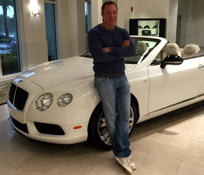 Scott Patrick Mitchell este unul dintre cei mai bogați oameni din FloridaFoto: Facebook