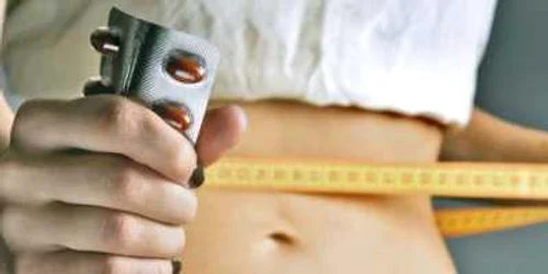 Tratamentul cu antibiotice nu trebuie refuzat pe motiv că ar duce la îngrăşare, spun medicii