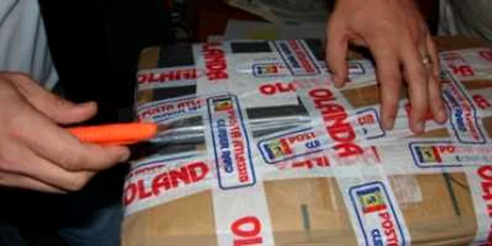 Neamţ: Trei tineri din Piatra Neamţ acuzaţi de trafic de droguri