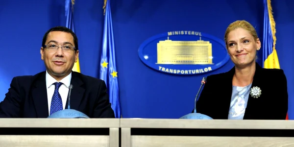 Victor Ponta Ramona Mănescu FOTO gov.ro