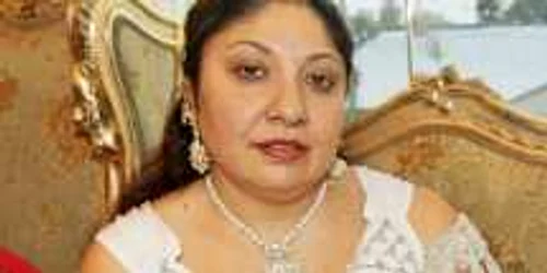 Ghicitoarea Sidonia Marin a încercat să „vrăjească“ cu bani mai mulţi judecători