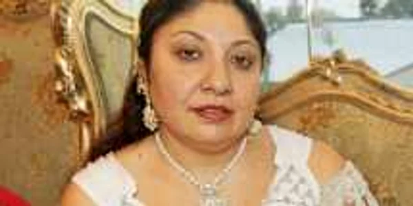 Ghicitoarea Sidonia Marin a încercat să „vrăjească“ cu bani mai mulţi judecători