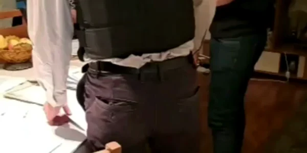 perchezitii prahova video mp4 thumbnail png