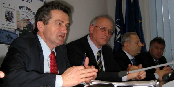 Şeful ADR Centru, Simion Creţu şi preşedintele CJ, Martin Bottesch