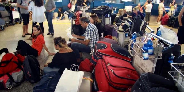 Turisti israelieni pe aeroportul Fiumicino din Roma