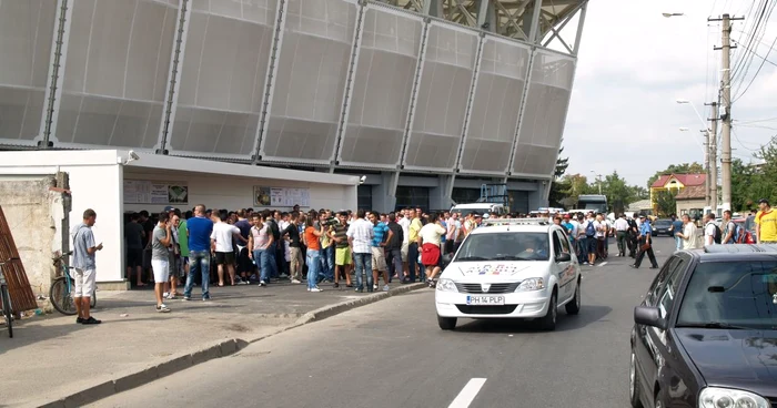 Traseele vor circula deviat în zona stadionului