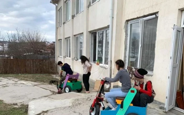 Orfelinatele din România se închid la 1 octombrie FOTO Adevărul