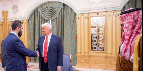 Trump Ahmed al-Sharaa 14 mai foto x