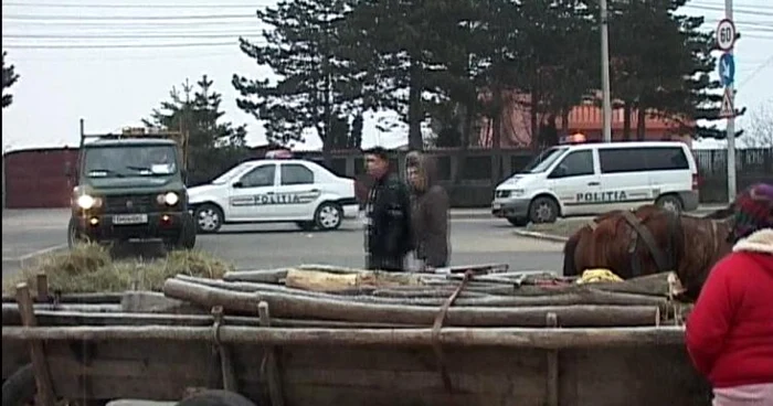 Lemnele au fost confiscate de poliţie (foto arhiva)