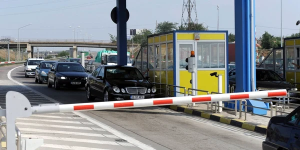 coada masini podul fetesti cernavoda jpeg