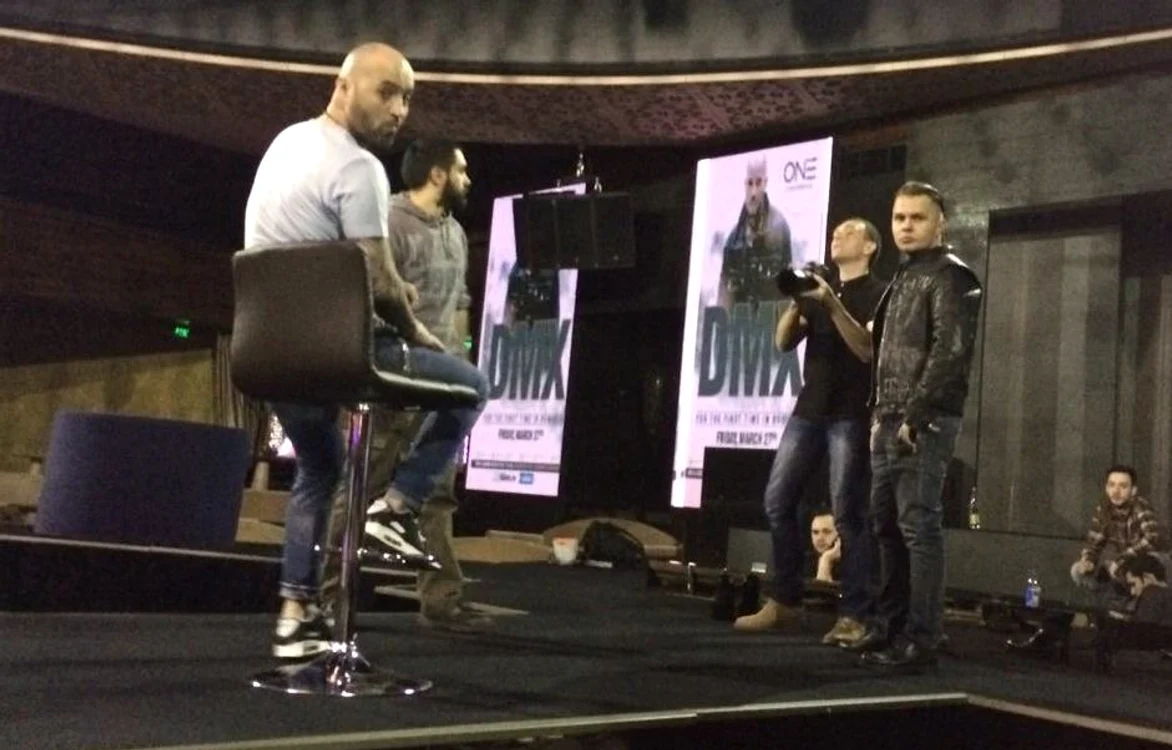Codin, în timpul filmărilor clipului ”Nevastă mea”, a lui Florin Chilian jpeg