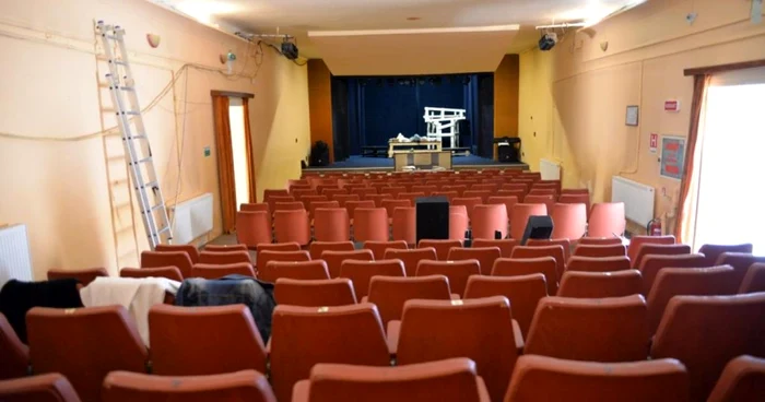 teatru alba