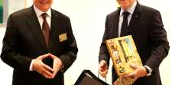 Nicolae Timofti a oferit daruri oficialilor europeni