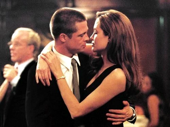 Ștefan Bănică, suprins într-un moment de admirație față de soția safoto: arhiva Click!