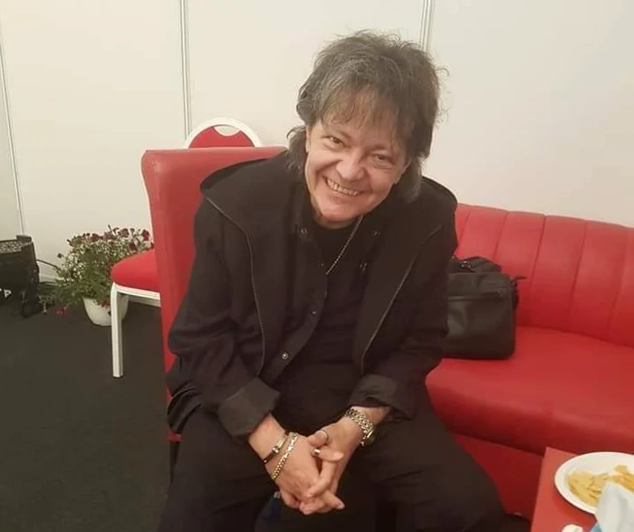 
    Leo Iorga şi soţia sa au redus preţul camerelor   