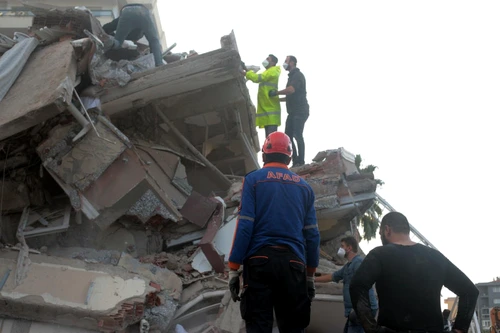 În urmă cu doi ani, la Izmir, a avut loc un alt cutremur Foto: EPA EFE (arhivă)